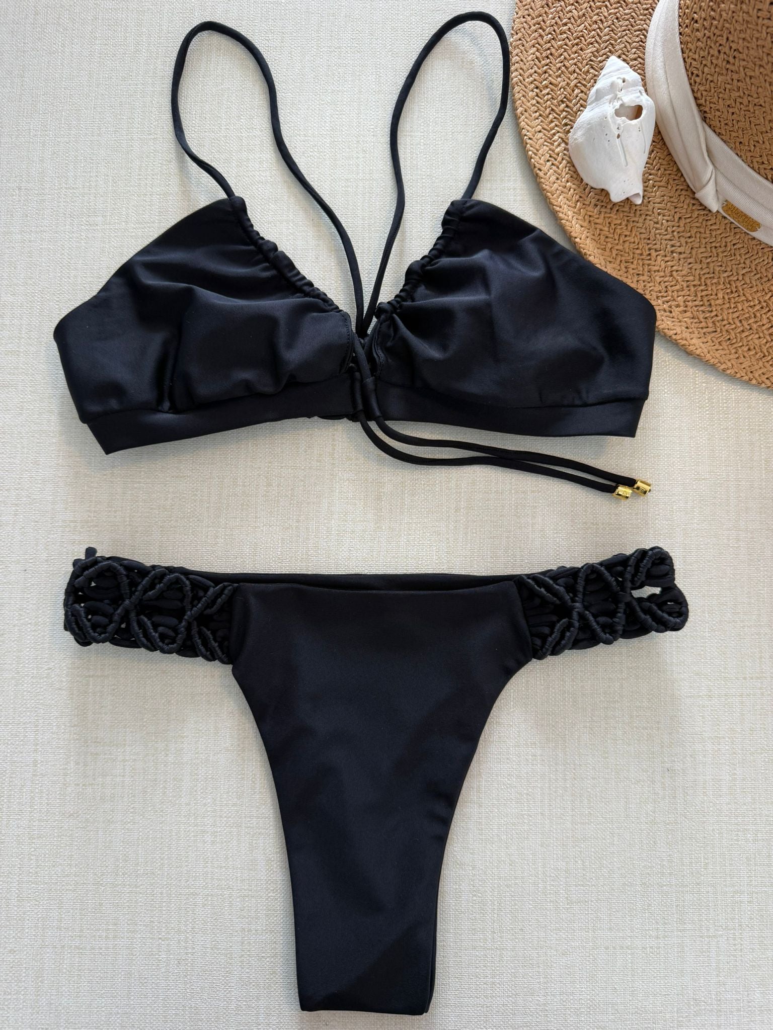 Yekas - Peanut Black Two Pieces