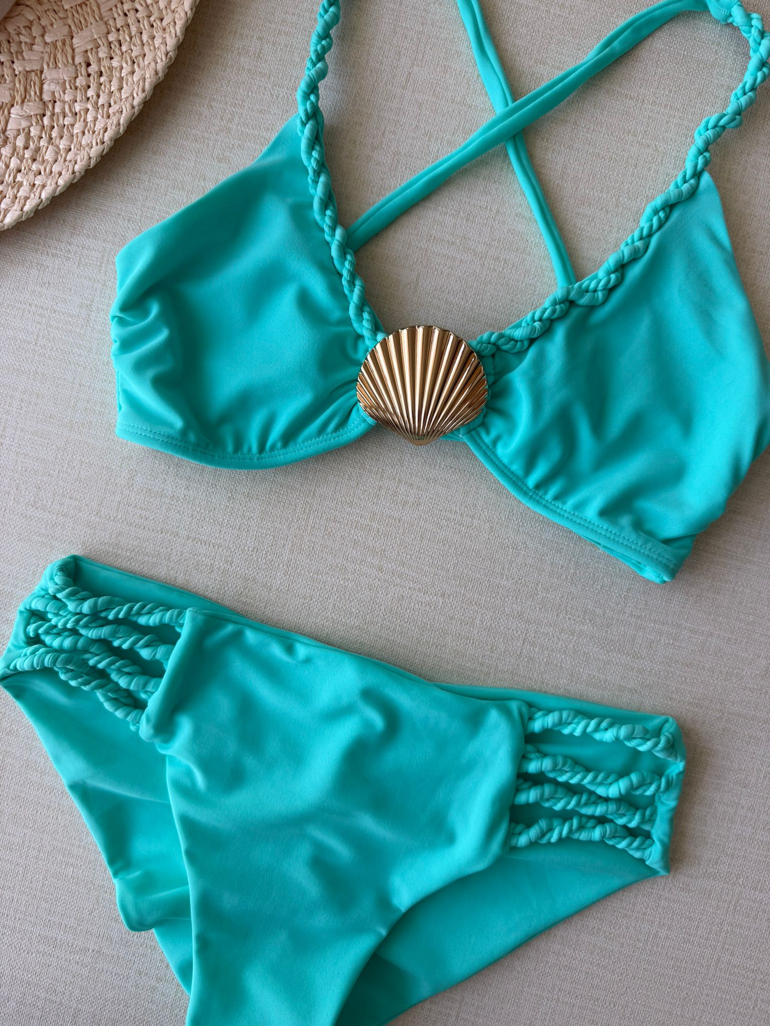 Yekas - Caracola Dorada Green Two Pieces