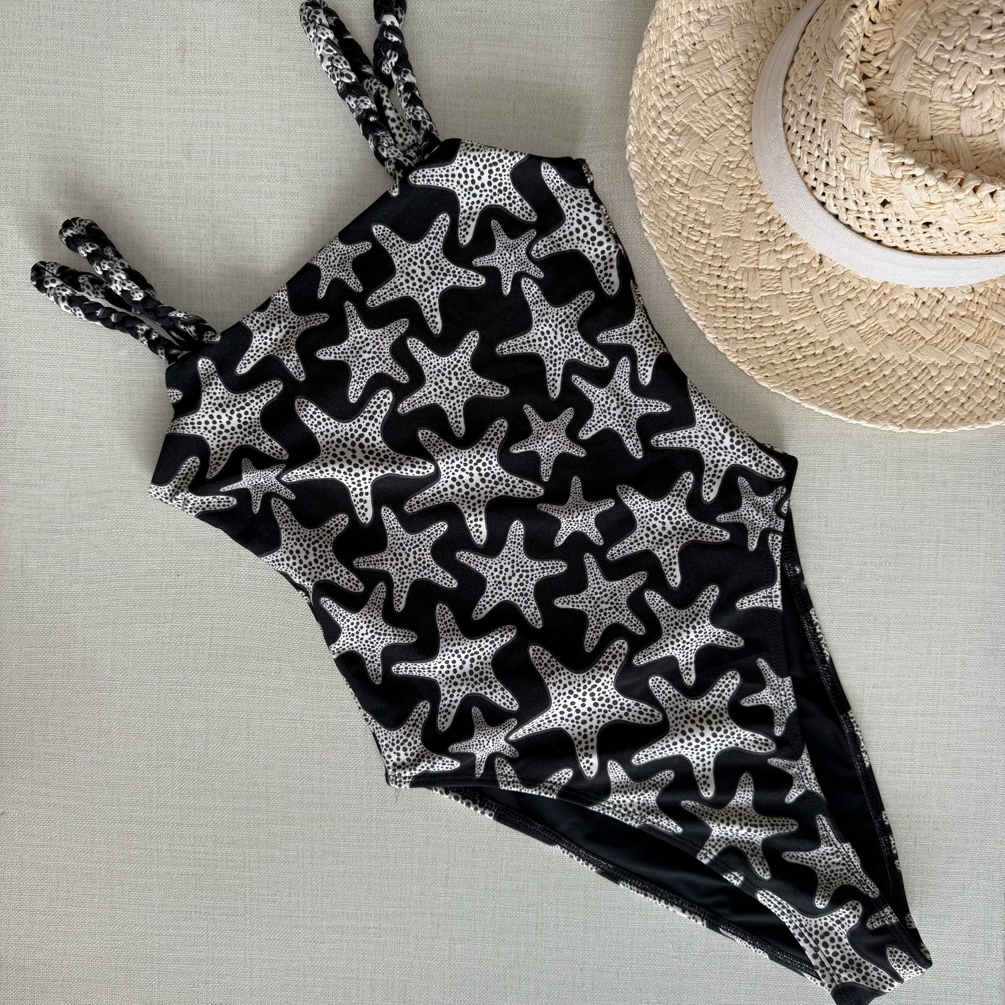 Yekas - Marea Estelar Black One Piece