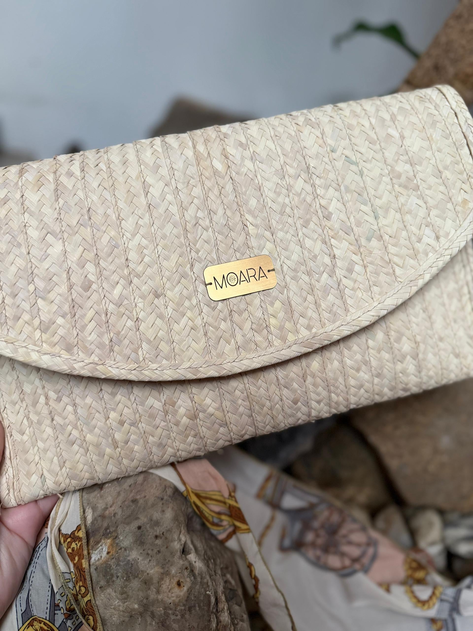 Inti - Palm Clutch