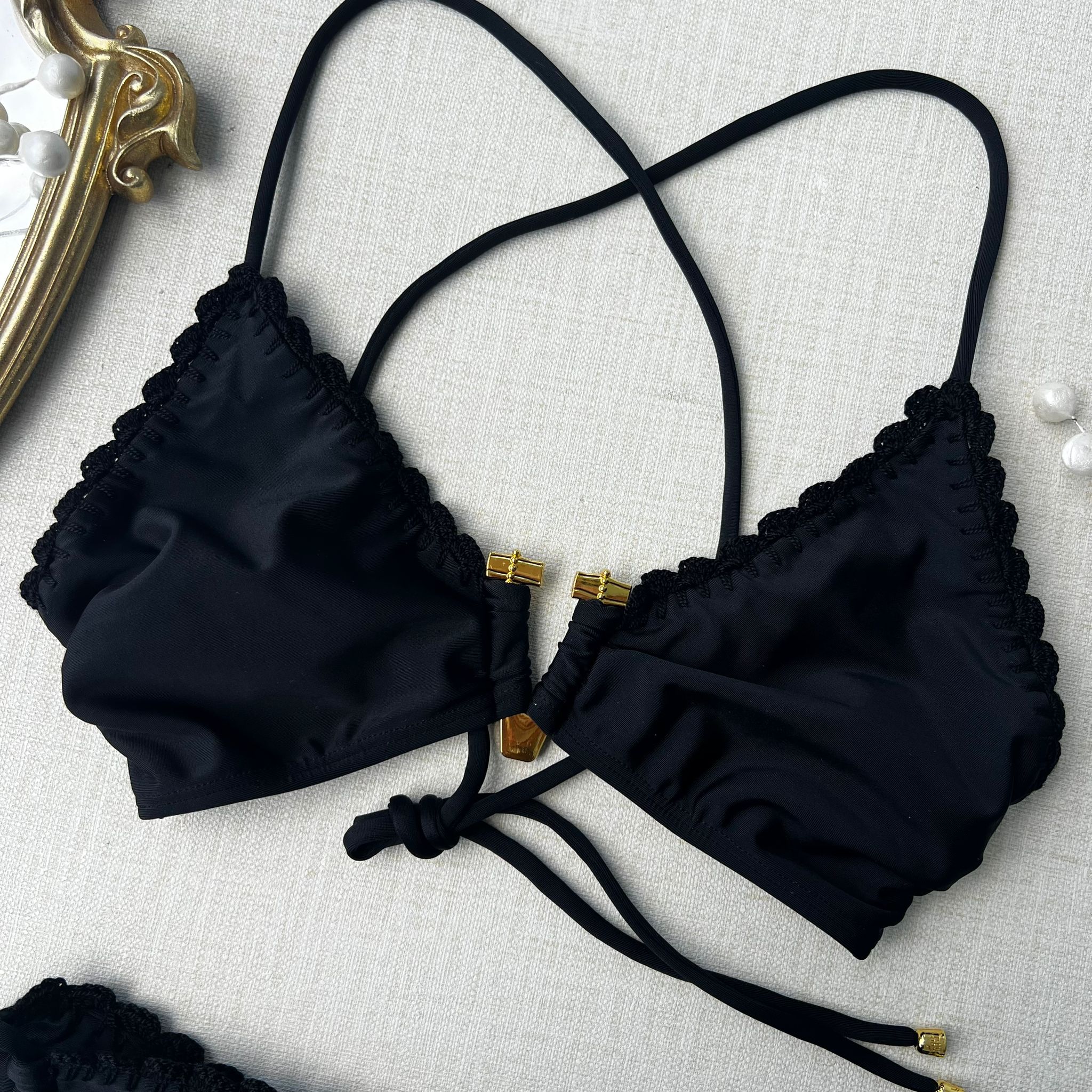 Yekas - Crasqui Black Two Pieces