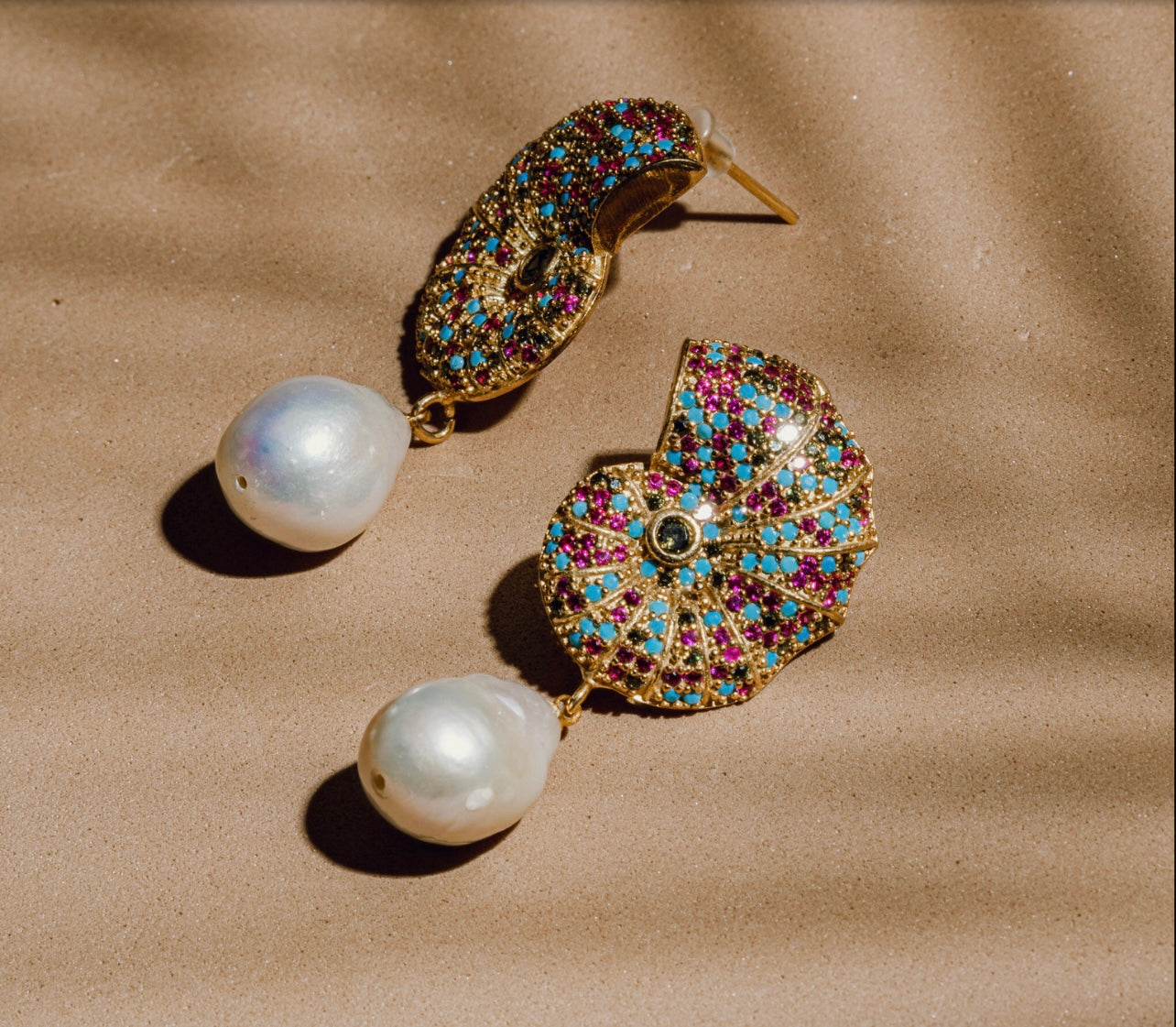 Serabondy - Snail Earrings