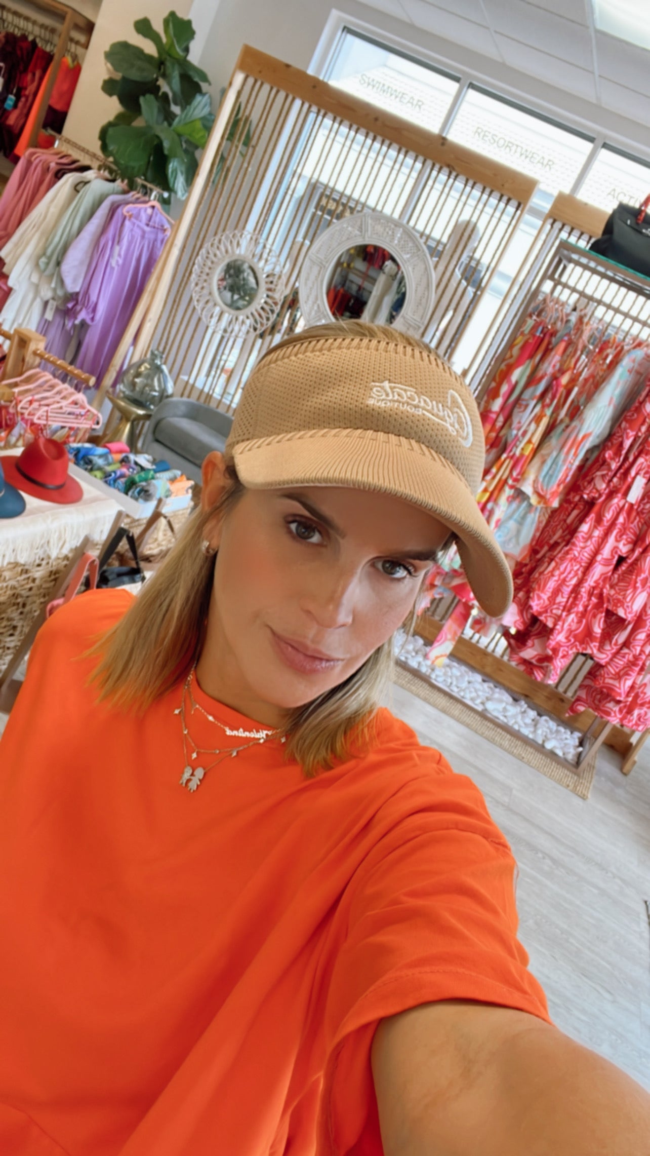 Aguacate Boutique - Visor