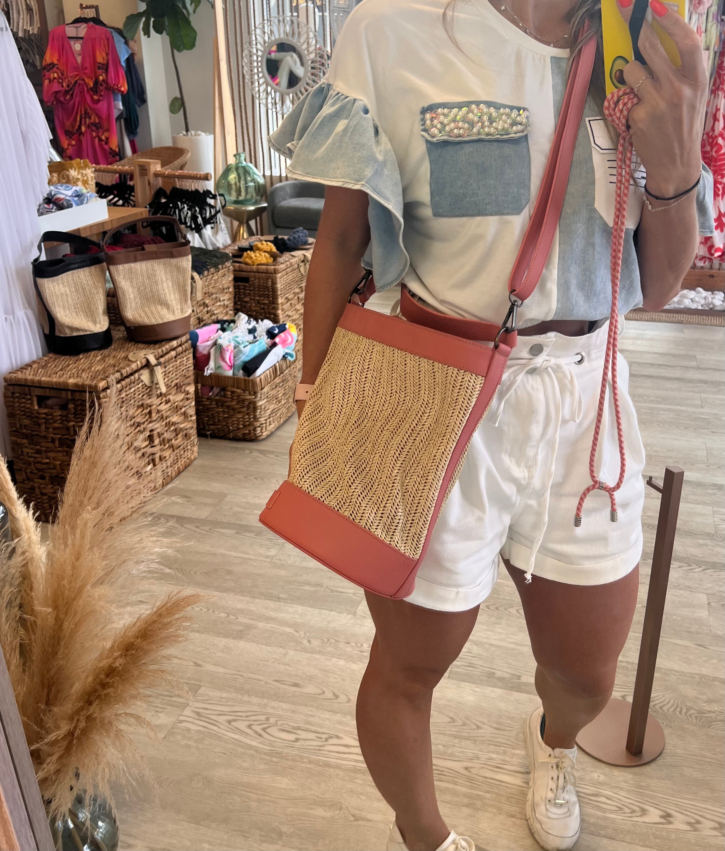 Aguacate Boutique - Jas Leather Beach Bag